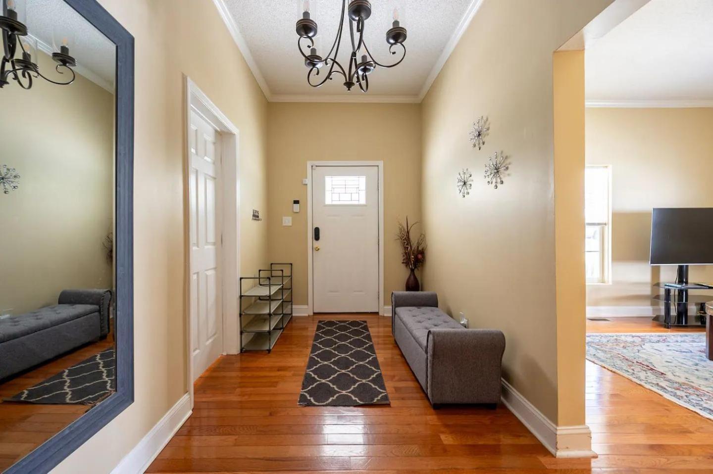 Modern 3-Bedroom, Big Fence Yard, Pets Stay Free Durham Esterno foto