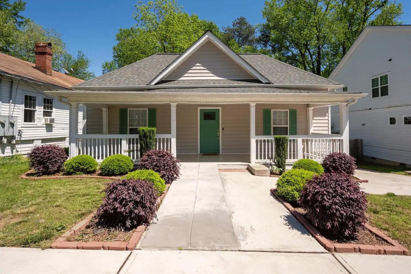 Modern 3-Bedroom, Big Fence Yard, Pets Stay Free Durham Esterno foto